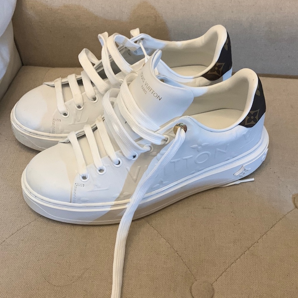 louis vuitton time out sneaker white 38